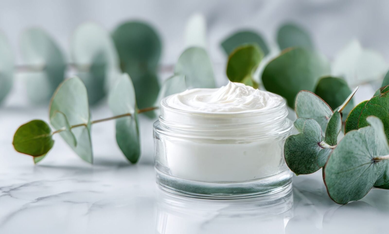 Plant-Based Eucalyptus Exosome clarifying and purifying skincare ingredient