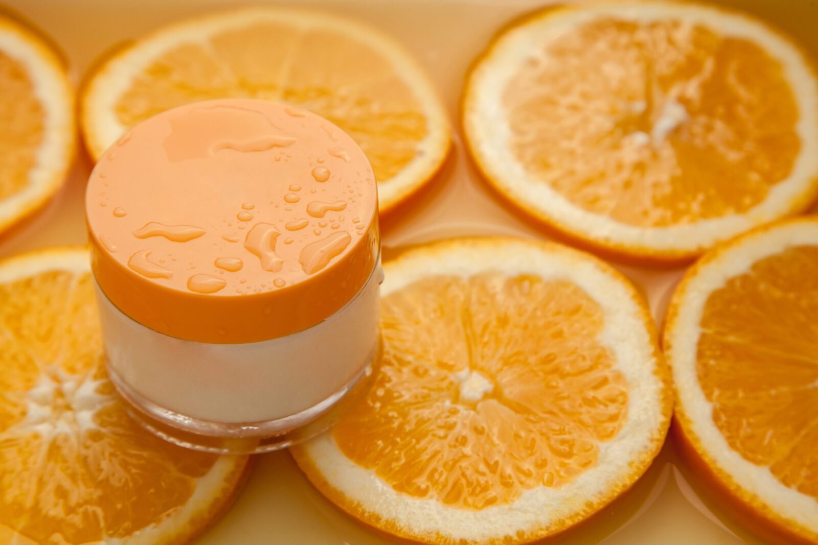 Encapsulated Vitamin C microcapsules in polymer network – Grand Ingredients