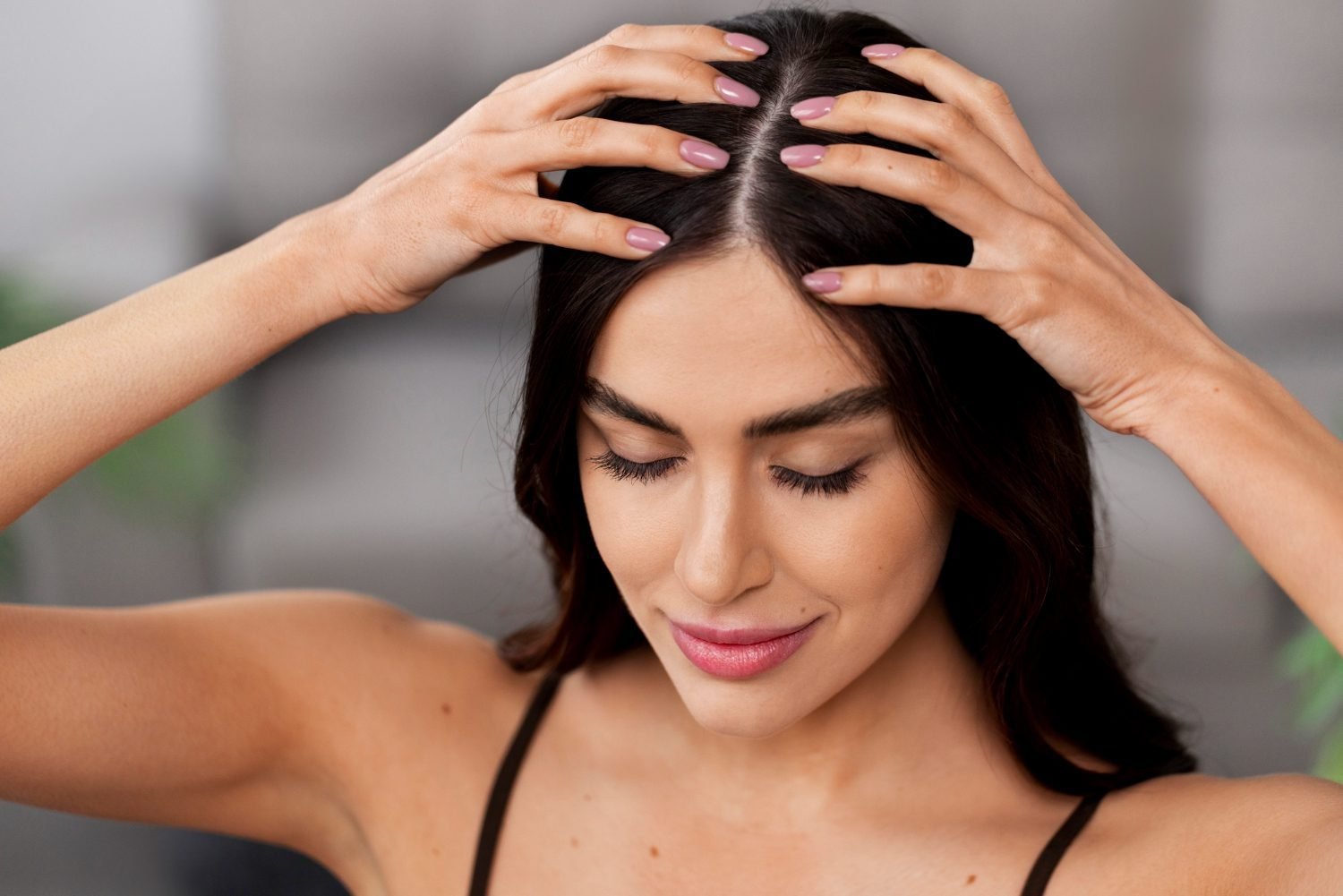 Advanced scalp care ingredients for hair health -->