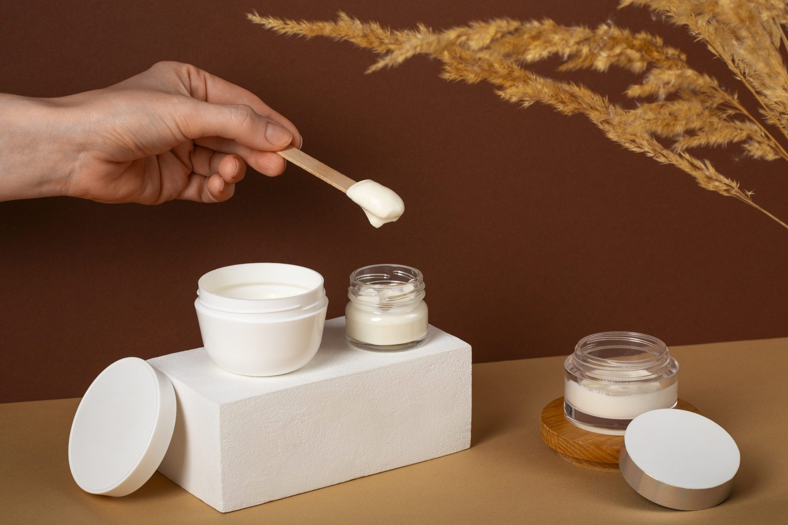 adaptive hydrogel carriers moisture intelligence TEWL balance responsive skincare delivery