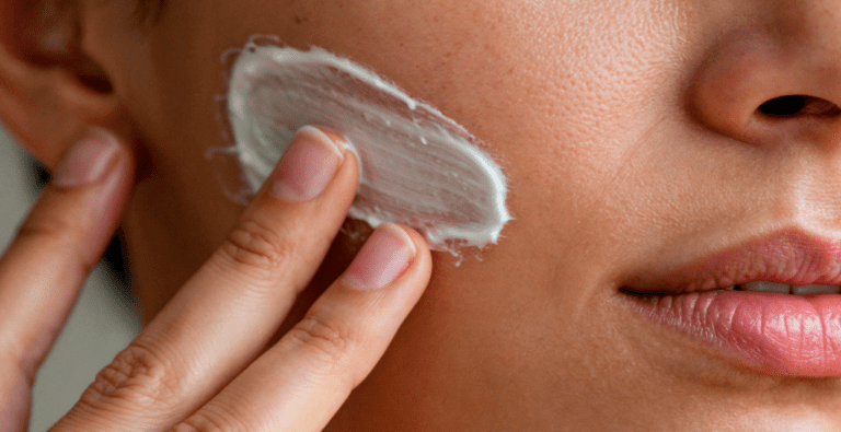 Diagram illustrating peptide signal competition and receptor saturation in skin cells